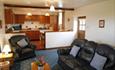 Lounge/kitchen