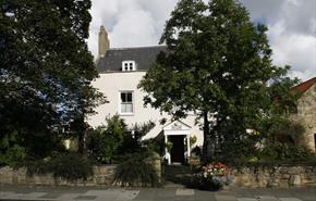 Broom Farm Guest House