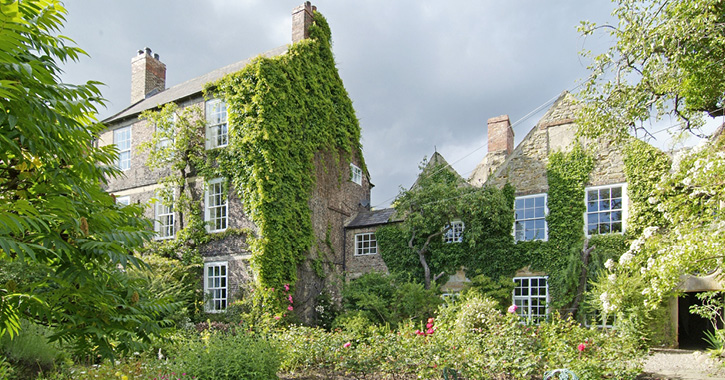 Crook Hall and Gardens 