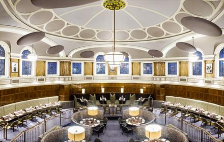 Dining area at Marco Pierre White Steakhouse Bar & Grill: Hotel Indigo